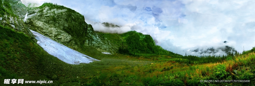 深山雾气