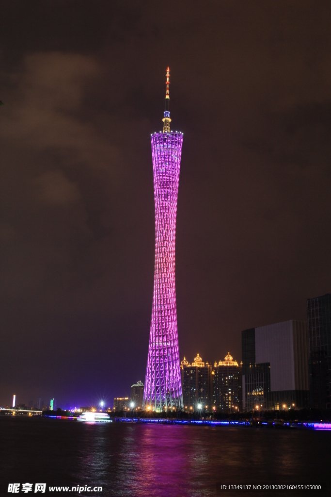 小蛮腰夜景