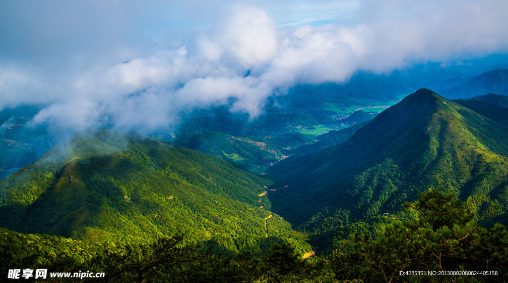 绿色大山