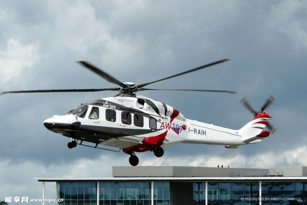 AW 189直升机