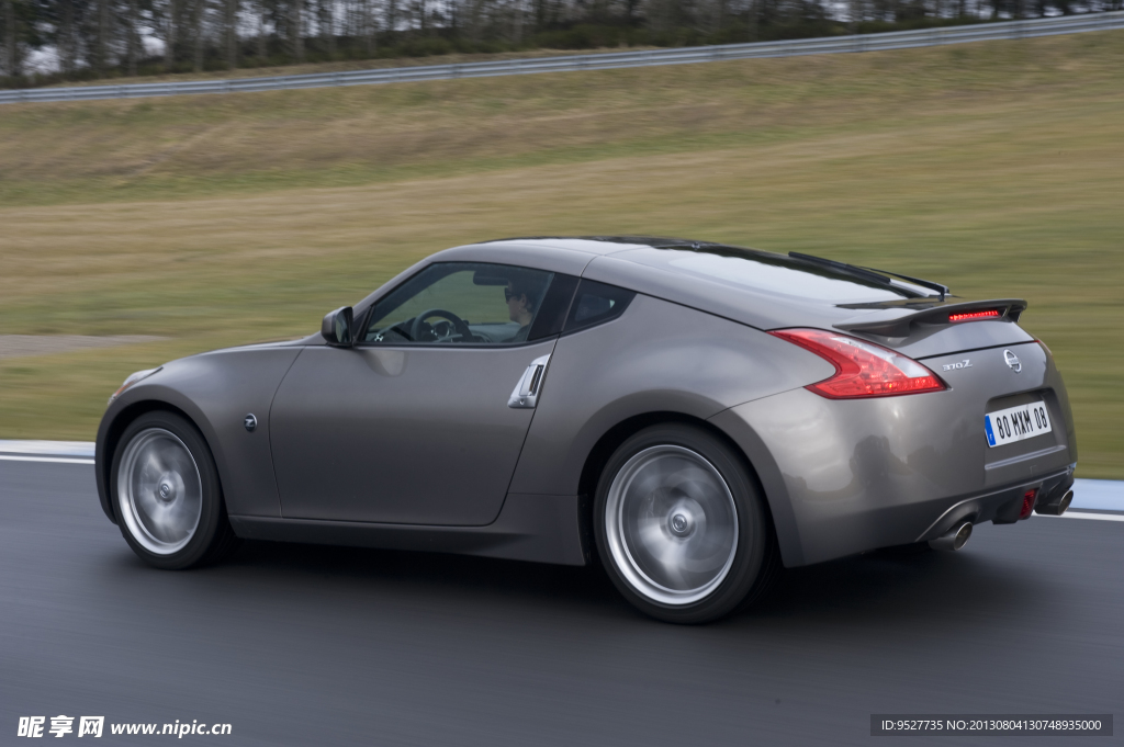 日产370Z