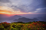 夕阳山峰