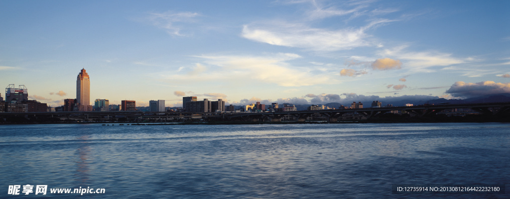 海岸城市