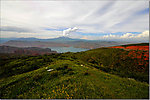湖泊大山云层