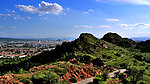 山坡城市蓝天