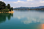 湖面如镜