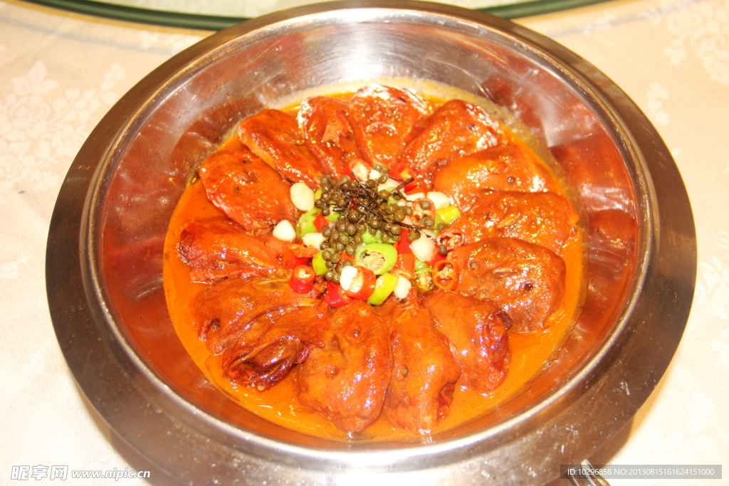 湘菜 秘制鸭头