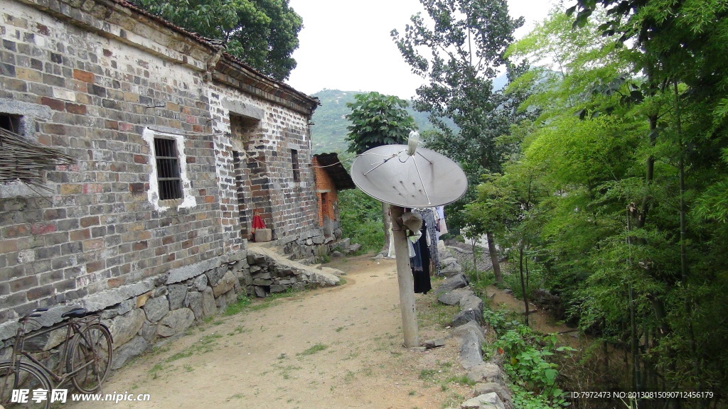 山村古屋