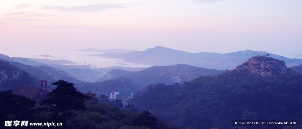 青岩寺云雾