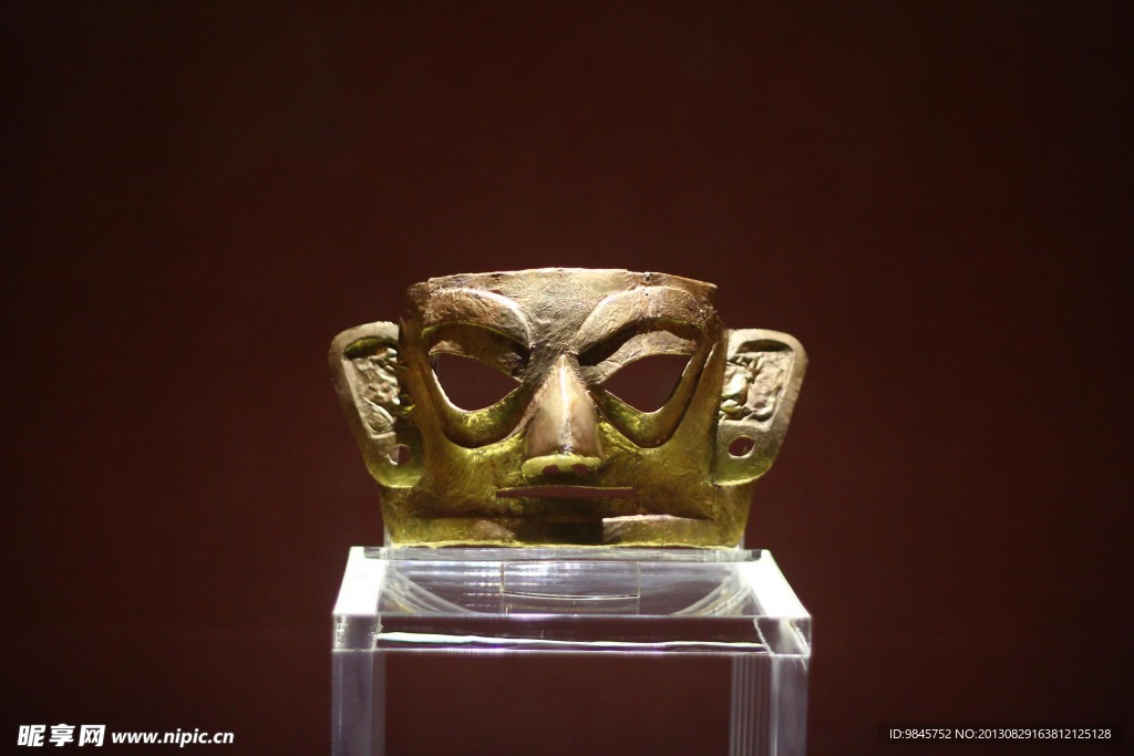 金沙遗址铜面具