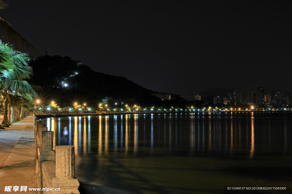 海湾夜景