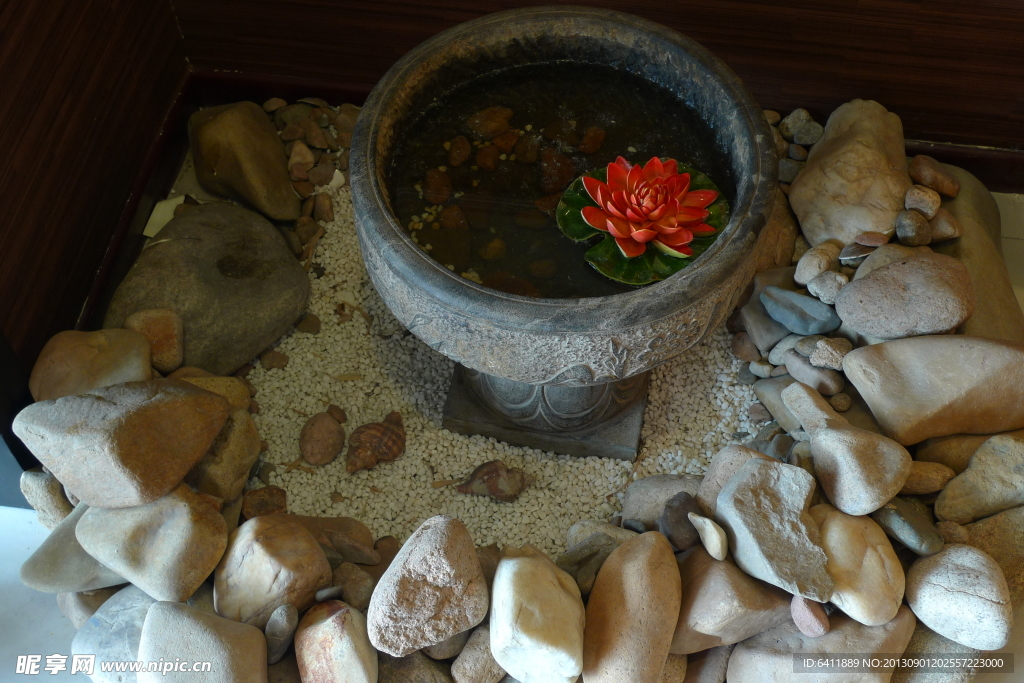 大理石水缸