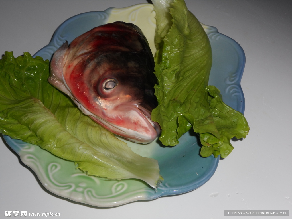 鱼头 生菜