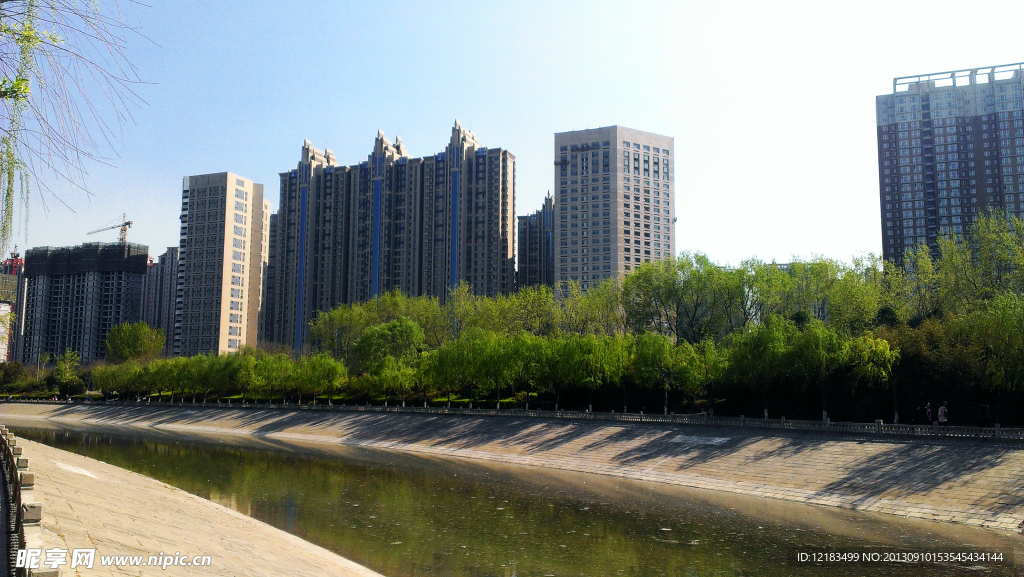 城市