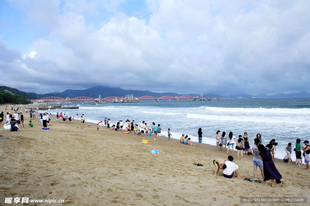 沙滩 人群 海