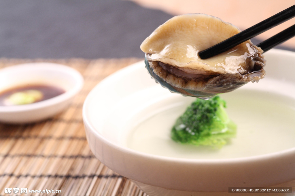 白灼鲜鲍鱼