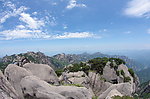 峰顶俯瞰