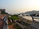 河堤