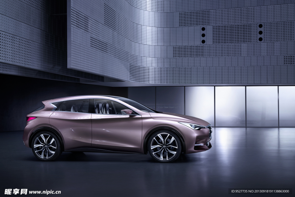 英菲尼迪Q30