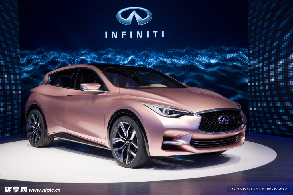 英菲尼迪Q30