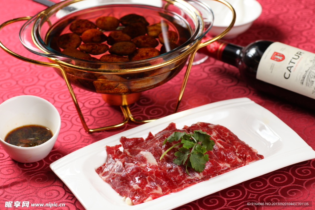 石锅涮牛肉