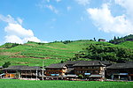 梯田山脚