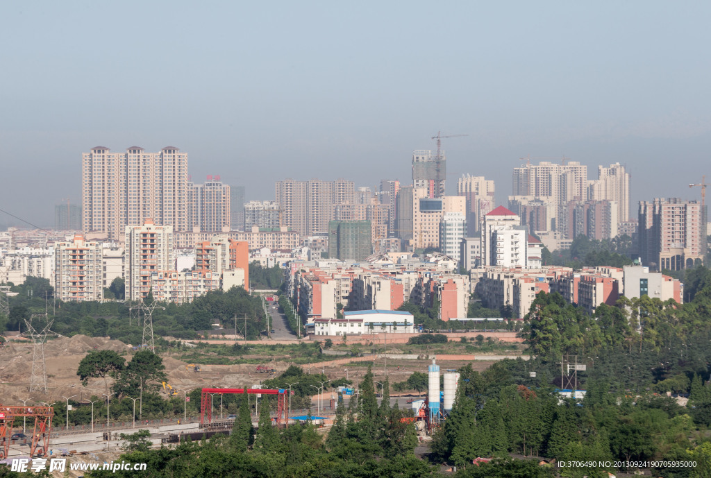 远眺城市