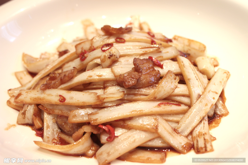 娃娃菜梗烧肉