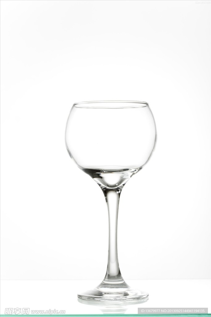 高脚杯