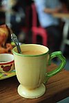 瓷杯奶茶