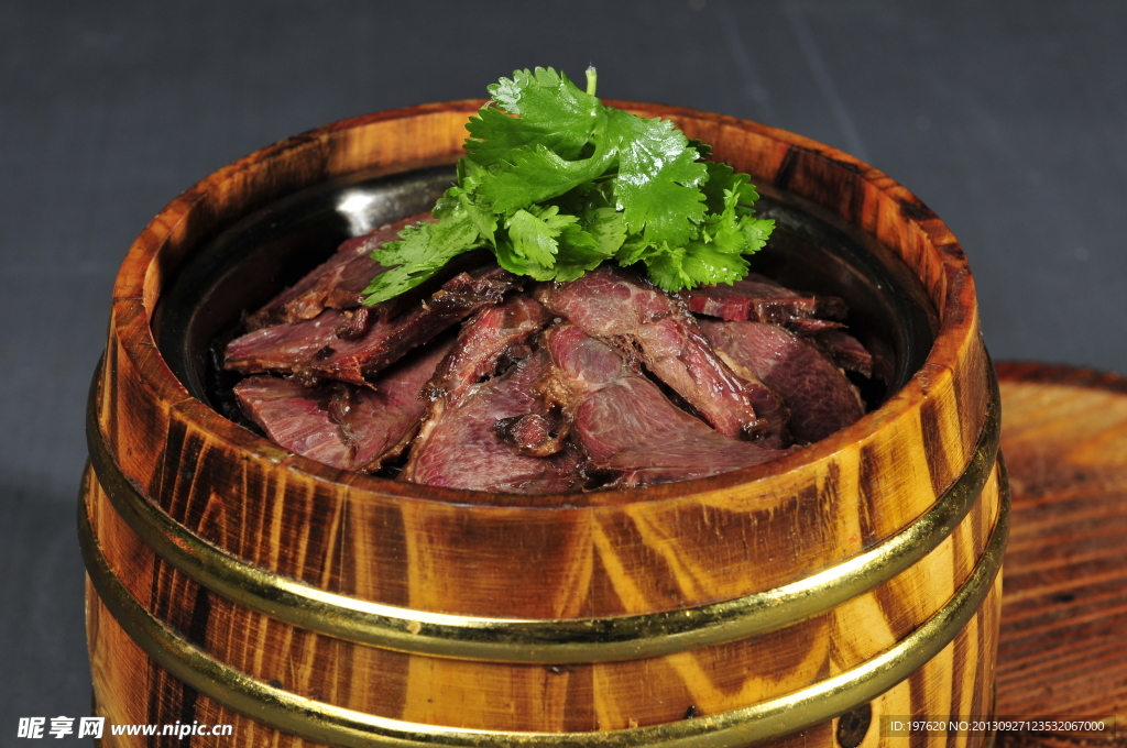 木桶牛肉套餐