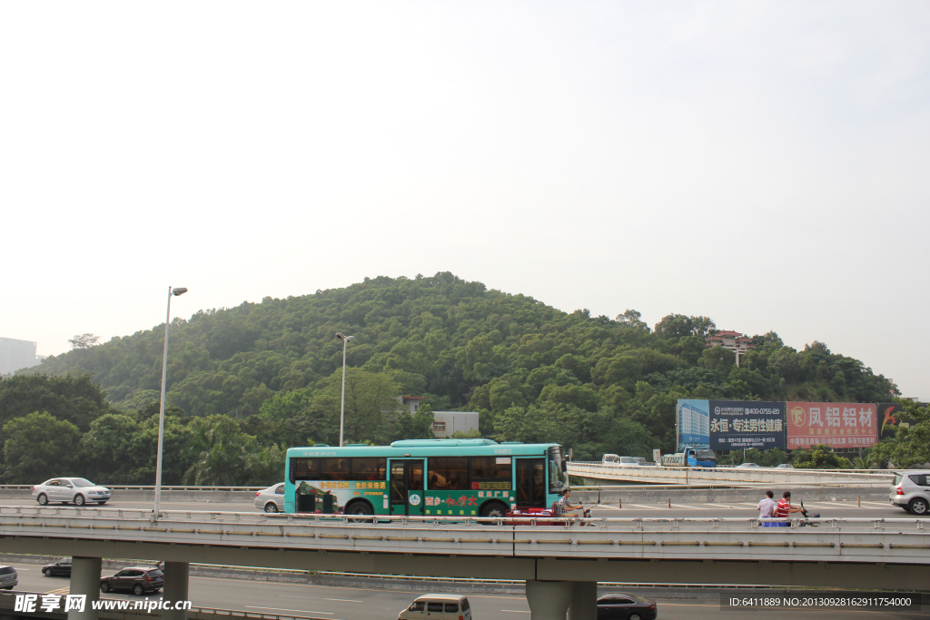 公交车