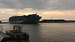 海运货轮