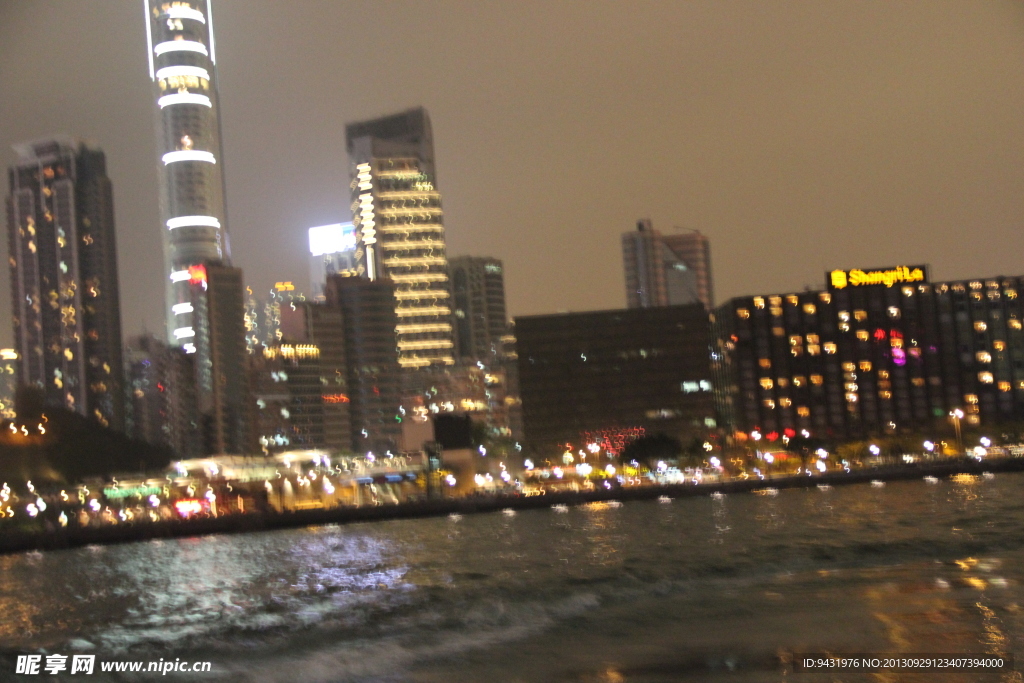 维多利亚港夜晚