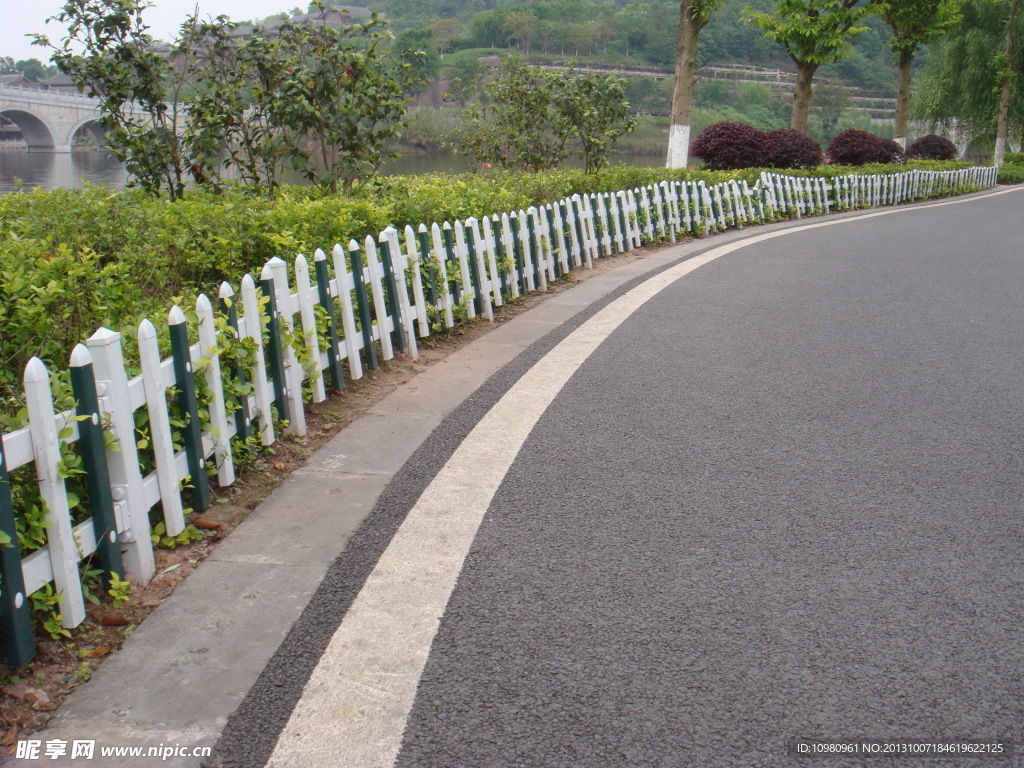 柏油路