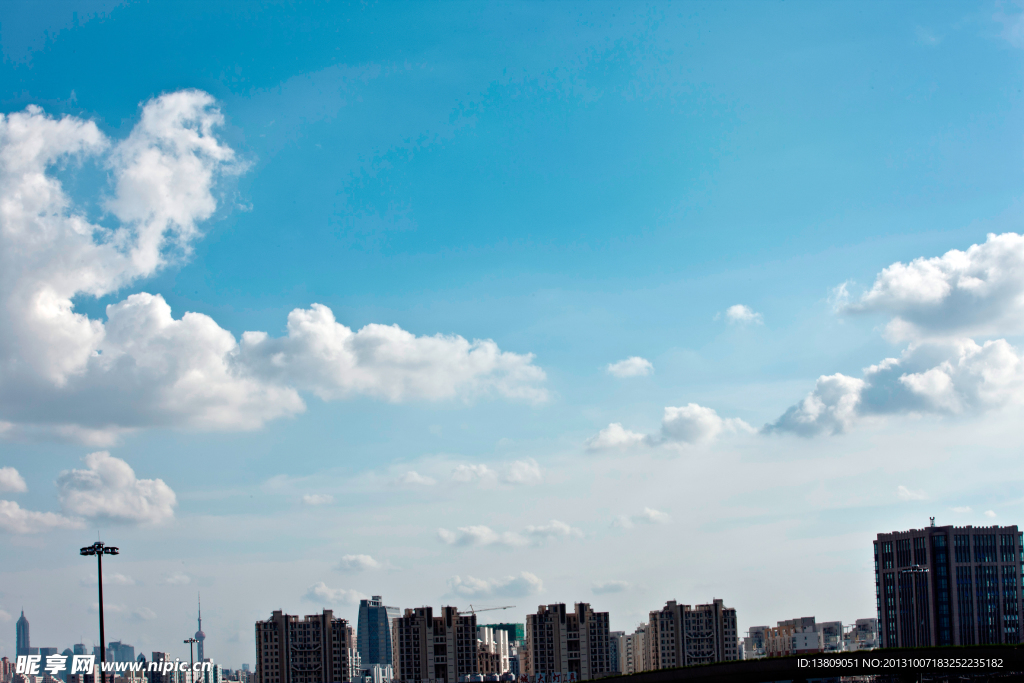 蓝色天空