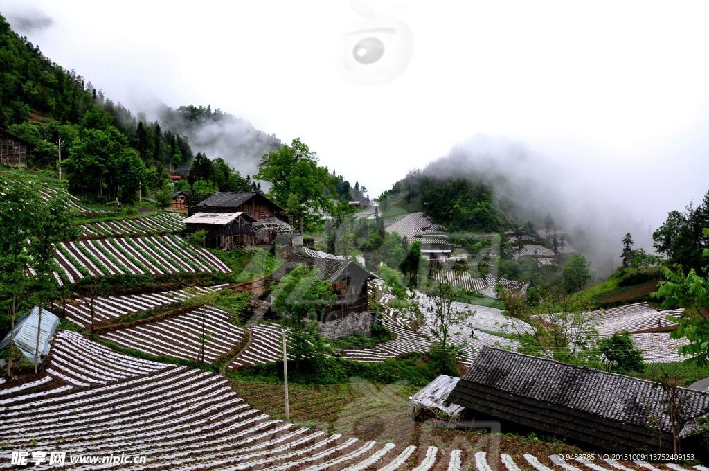 小山村