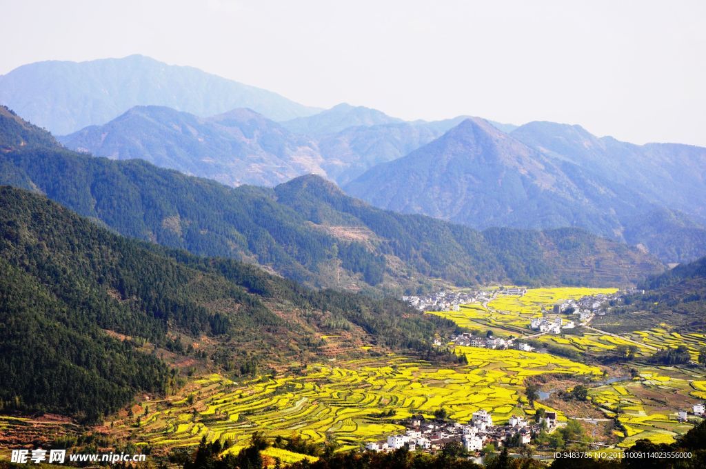 小山村