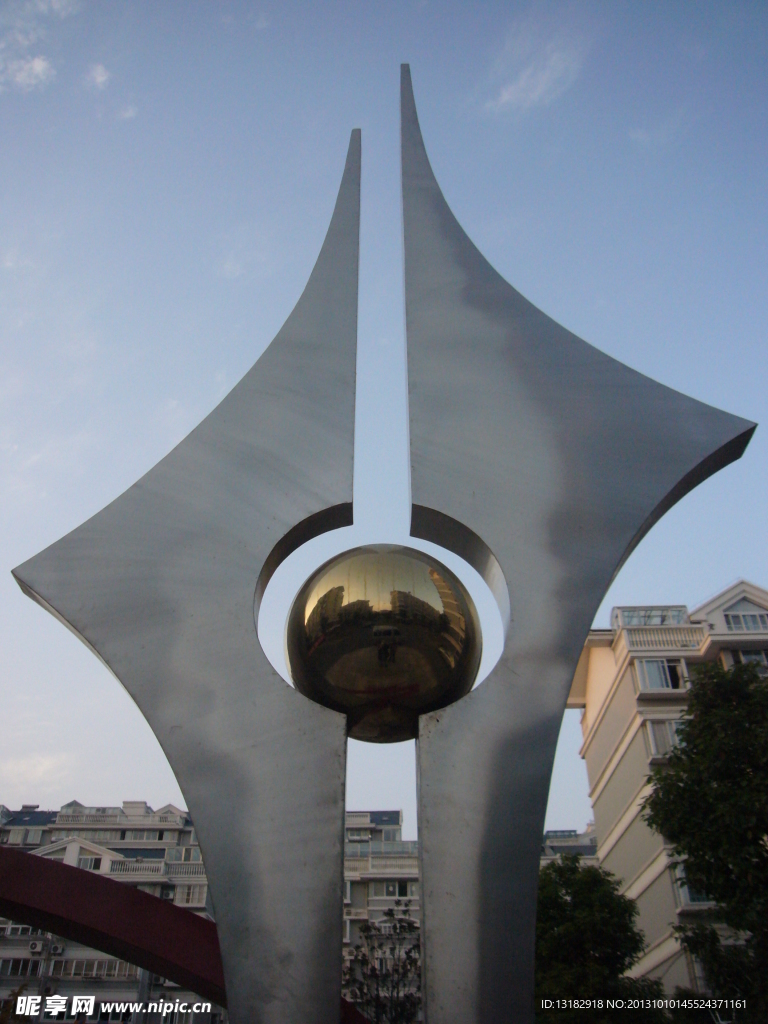 小区雕塑