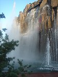 瀑布 喷泉