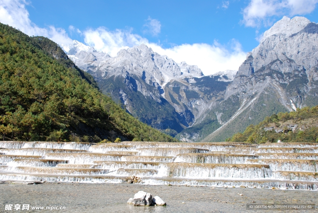 美丽雪山