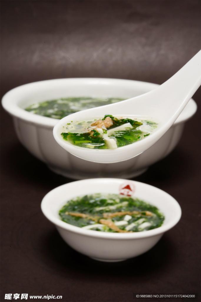 荠菜肉丝豆腐羹
