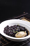 黑米煮鲍鱼仔