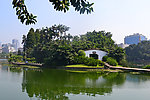 湖中小岛