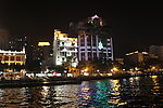 城市江边夜景