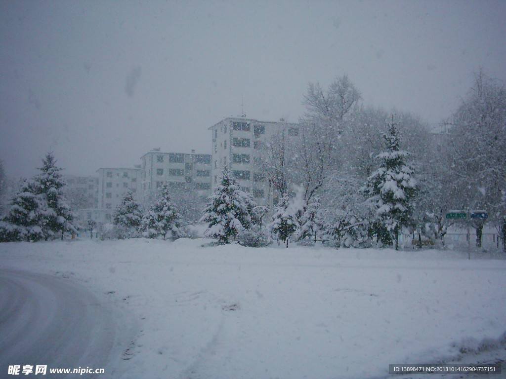 鹅毛大雪