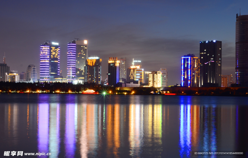 玄武湖夜景 玄武湖