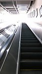 地铁站电梯
