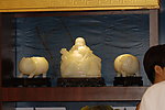 玉弥勒佛