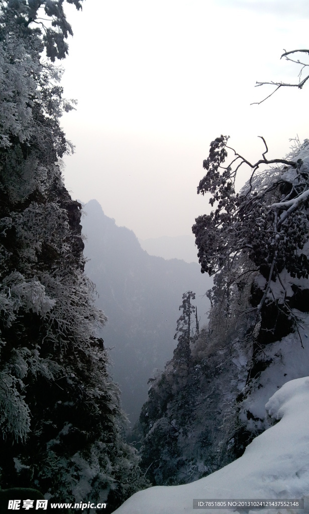 峨眉雪景